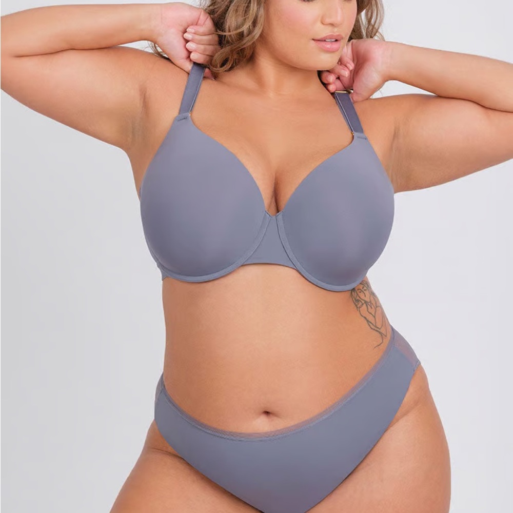 Lively T-shirt Bra 38DDD like new